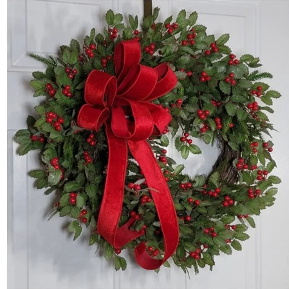 Mistletoe Winter Red Berry Mistletoe Wreath, Winter Holiday Mistletoe Wreath